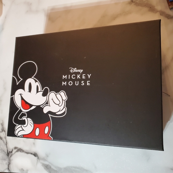 Mickey Mouse Mini Backpack Purse w/ Card Holder & Key Chain Gift Set - Picture 4 of 16